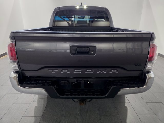 Used 2021 Toyota Tacoma TRD Off-Road AWD/4WD image 4