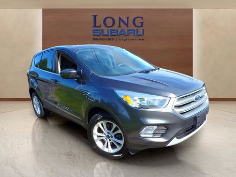 Used 2017 Ford Escape SE AWD/4WD image 7