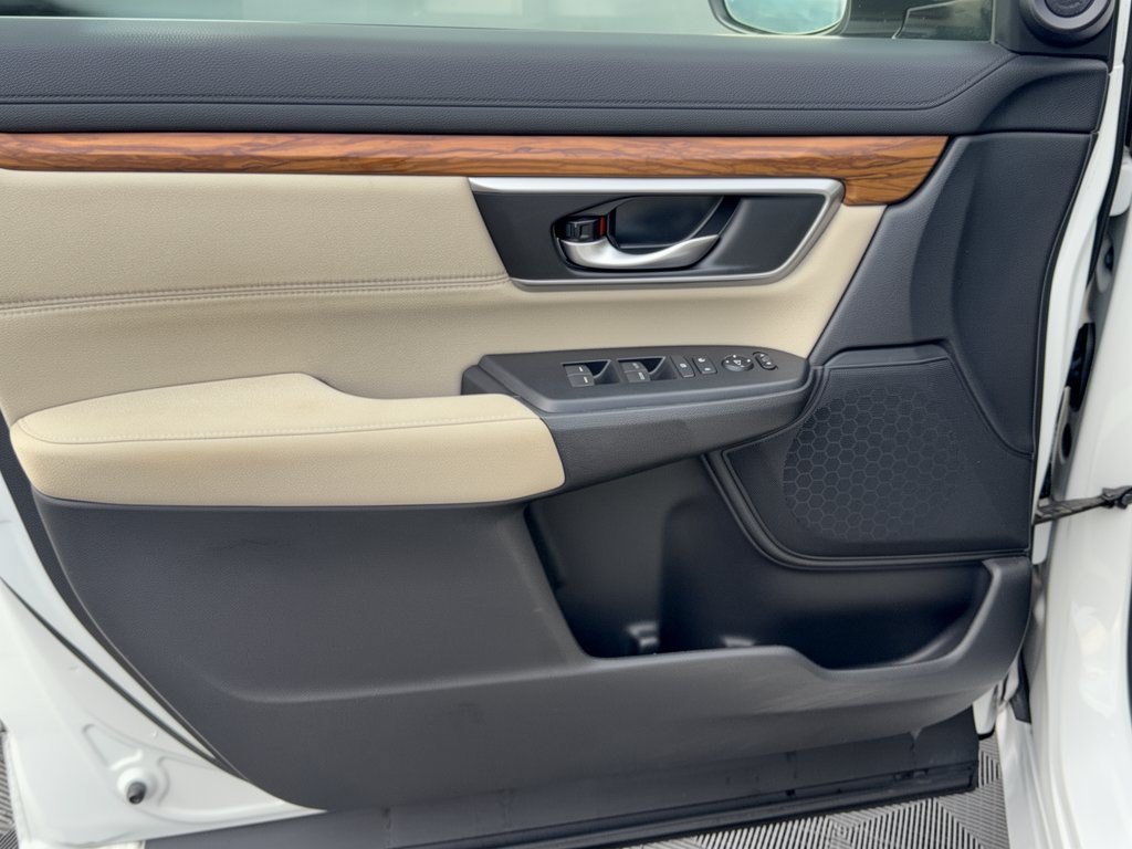 Used 2019 Honda CR-V EX image 14