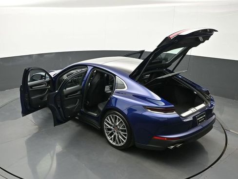 New 2026 Porsche Panamera image 29