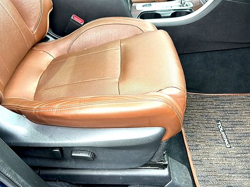 Used 2019 Subaru Ascent Touring w/ Popular Package #3 AWD/4WD image 27