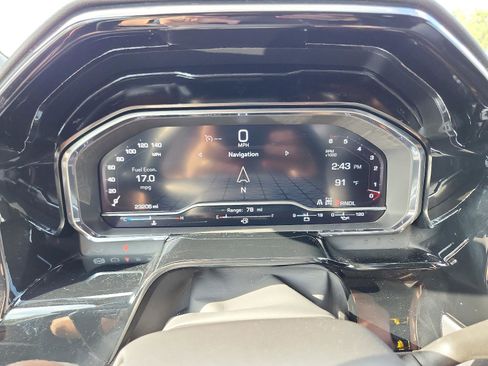 Certified 2024 GMC Sierra 1500 SLT image 24