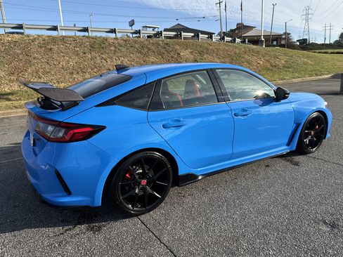 Certified 2023 Honda Civic Type R image 10