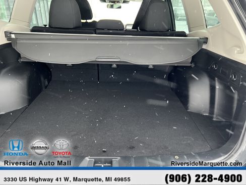 Used 2023 Subaru Forester Premium AWD/4WD image 8