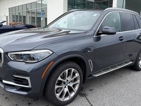 Used 2022 BMW X5 xDrive45e w/ Executive Package AWD/4WD image 1