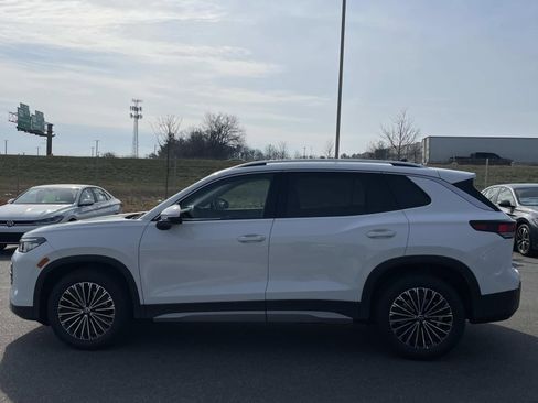 New 2026 Volkswagen Tiguan S image 4