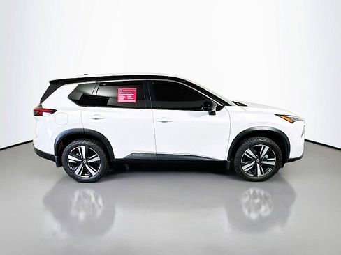 Certified 2024 Nissan Rogue SL AWD/4WD image 8