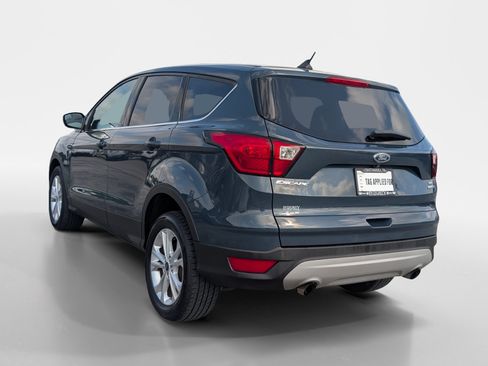 Used 2019 Ford Escape SE AWD/4WD image 4