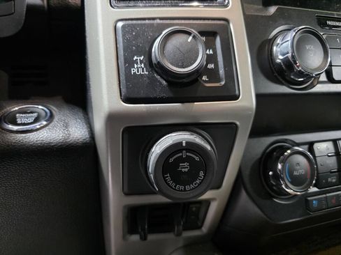 Used 2019 Ford F150 Lariat AWD/4WD image 14