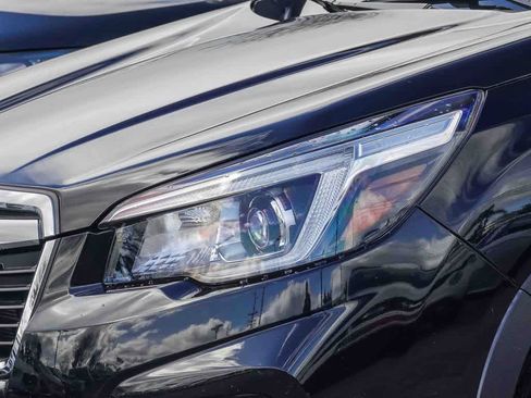 Used 2019 Subaru Forester Touring image 6