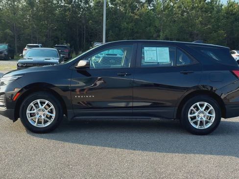Used 2024 Chevrolet Equinox LS w/ Driver Confidence II Package FWD image 5