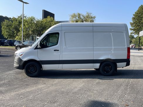 New 2025 Mercedes-Benz Sprinter 2500 image 17