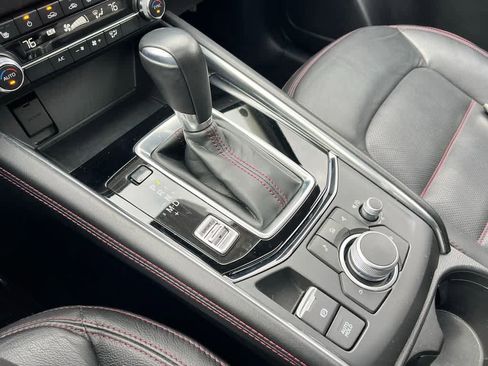 Used 2024 MAZDA CX-5 Carbon Edition image 34