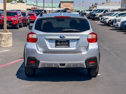 Used 2017 Subaru Crosstrek 2.0i Limited AWD/4WD image 3