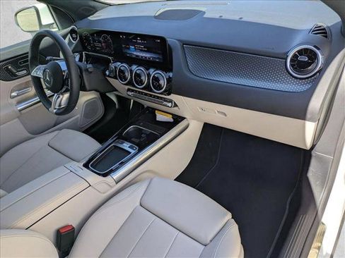 Certified 2026 Mercedes-Benz GLA 250 image 21