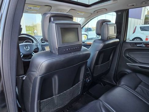 Used 2008 Mercedes-Benz GL 550 4MATIC image 16