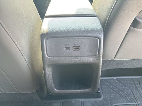 Certified 2024 Chevrolet Trax ACTIV w/ Sunroof Package FWD image 26