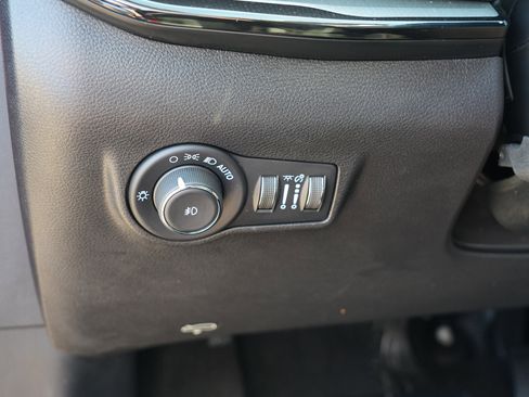 Used 2022 Jeep Compass Trailhawk w/ Trailhawk Elite Group AWD/4WD image 15