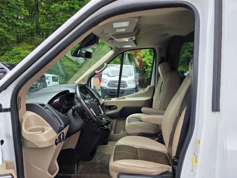 Used 2018 Ford Transit 250 148 Medium Roof w/ Exterior Upgrade Package RWD image 11