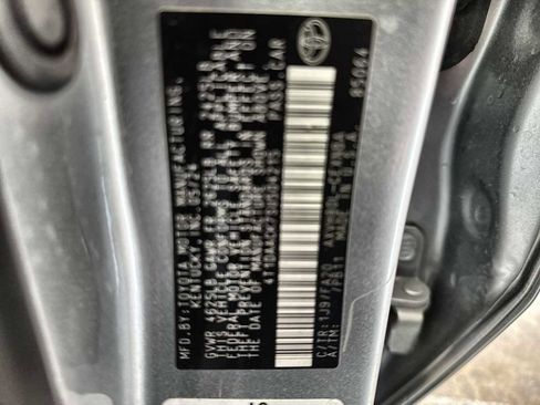 Used 2025 Toyota Camry LE FWD image 32