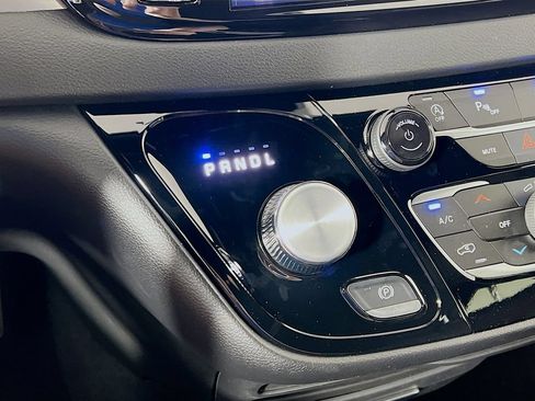 New 2027 Chrysler Pacifica LX FWD image 16