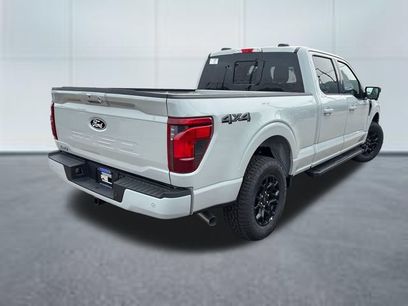New 2026 Ford F150 XLT w/ Equipment Group 302A MID