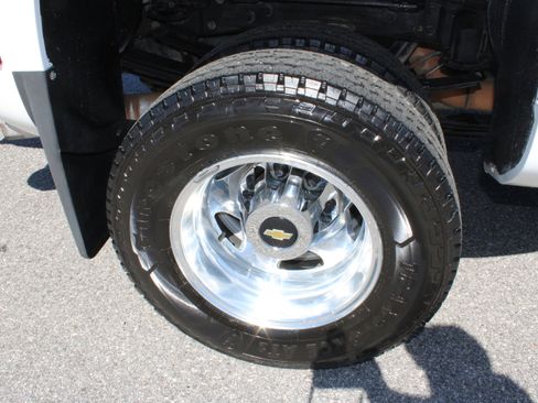 Used 2017 Chevrolet Silverado 3500 LTZ w/ Duramax Plus Package image 12