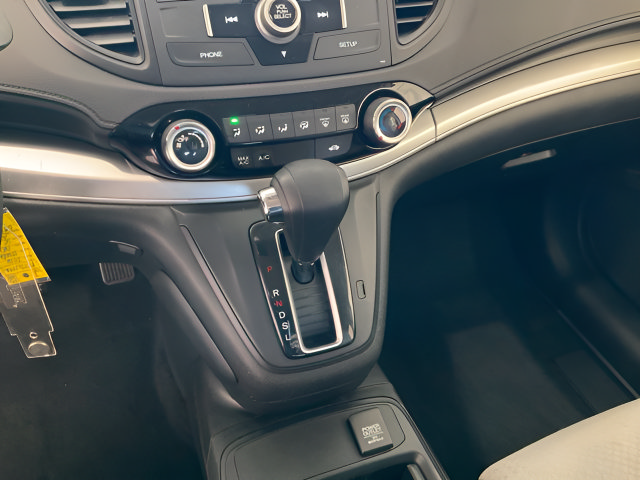 Used 2016 Honda CR-V SE image 17