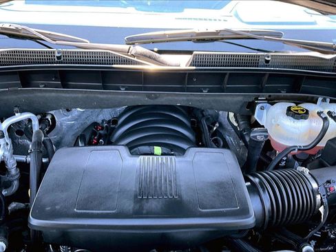 Used 2025 GMC Sierra 1500 Elevation AWD/4WD image 11