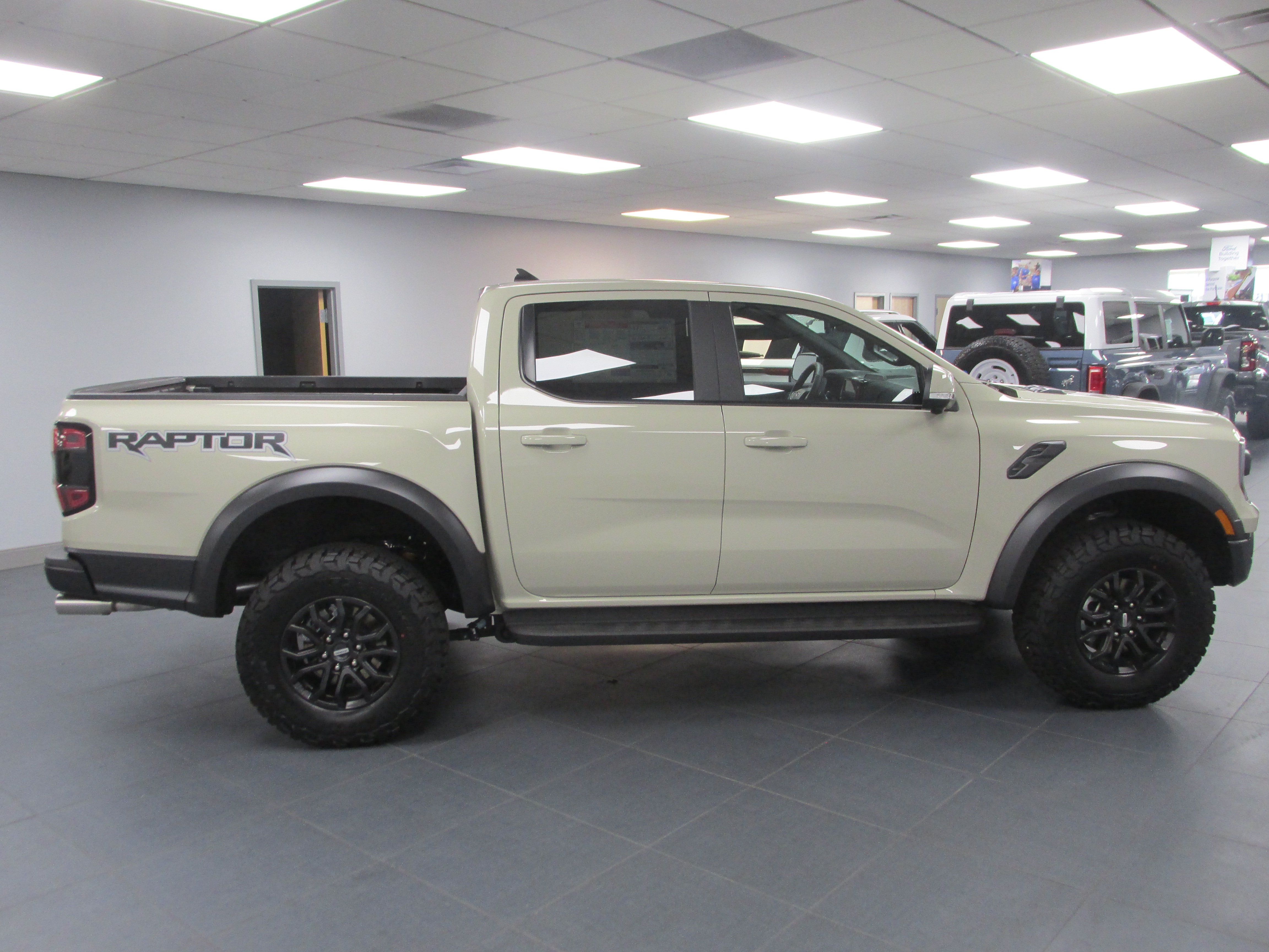 New 2025 Ford Ranger Raptor AWD/4WD image 4