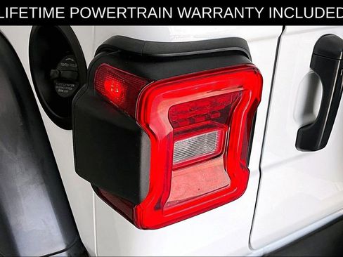 Used 2024 Jeep Wrangler Unlimited Sport AWD/4WD image 40