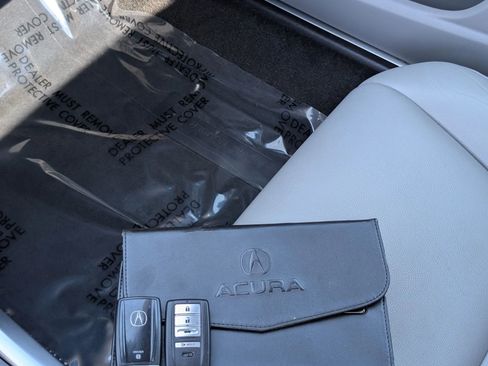 Used 2016 Acura TLX image 25