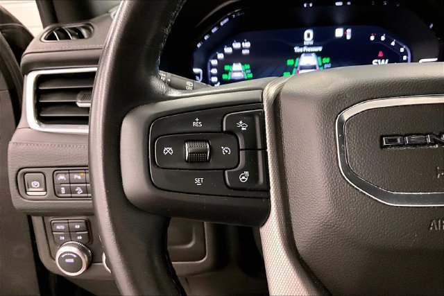 Used 2022 GMC Yukon Denali AWD/4WD image 26