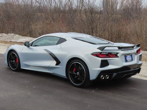 Used 2021 Chevrolet Corvette Stingray Preferred Cpe w/ Z51 Performance Package image 32