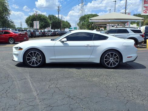 Certified 2020 Ford Mustang Coupe w/ Equipment Group 101A RWD image 9