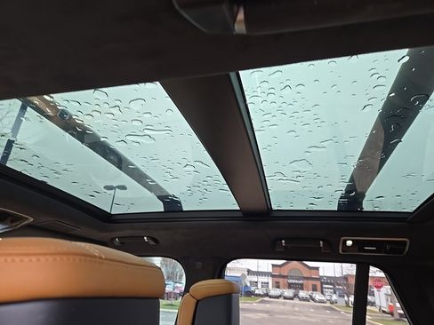 Certified 2019 Land Rover Range Rover Autobiography image 15