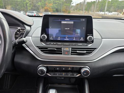 Used 2024 Nissan Altima 2.5 SR image 25