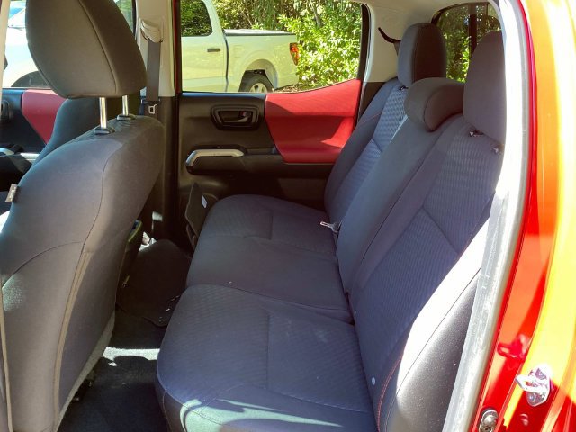 Used 2022 Toyota Tacoma SR5 w/ Technology Package RWD image 9
