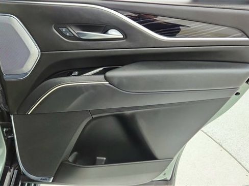 Used 2023 Cadillac Escalade V image 29