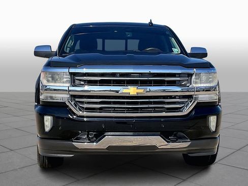 Used 2016 Chevrolet Silverado 1500 High Country w/ High Country Premium Package image 3