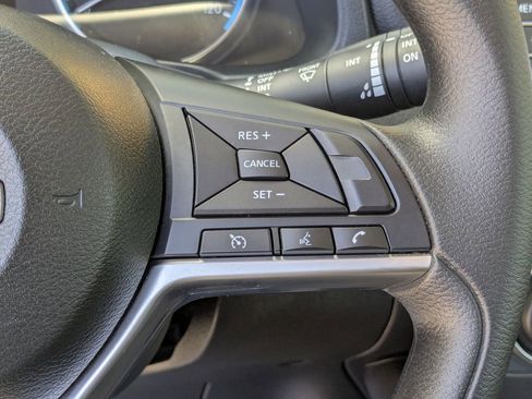 Certified 2023 Nissan Leaf S FWD image 17