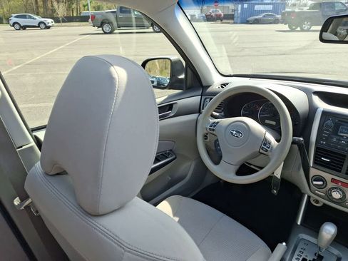 Used 2012 Subaru Forester 2.5X Premium w/ All-Weather Pkg image 15