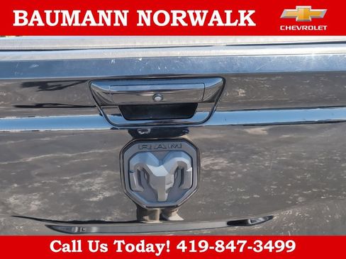 Used 2020 RAM 1500 Big Horn AWD/4WD image 24