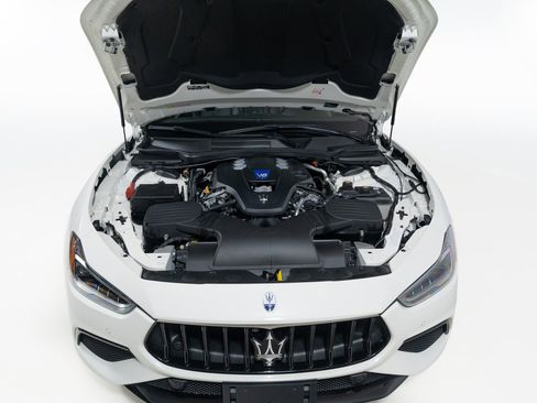 Used 2024 Maserati Ghibli Modena Ultima Q4 image 35