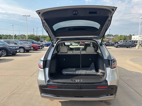Used 2023 Honda HR-V EX-L image 40