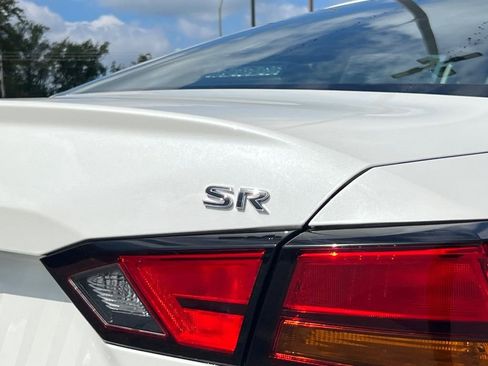 Used 2022 Nissan Altima 2.5 SR image 6