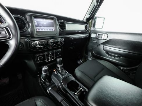 Used 2022 Jeep Wrangler Unlimited Sport AWD/4WD image 29