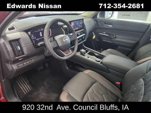 New 2026 Nissan Pathfinder Platinum w/ Cargo Package image 21