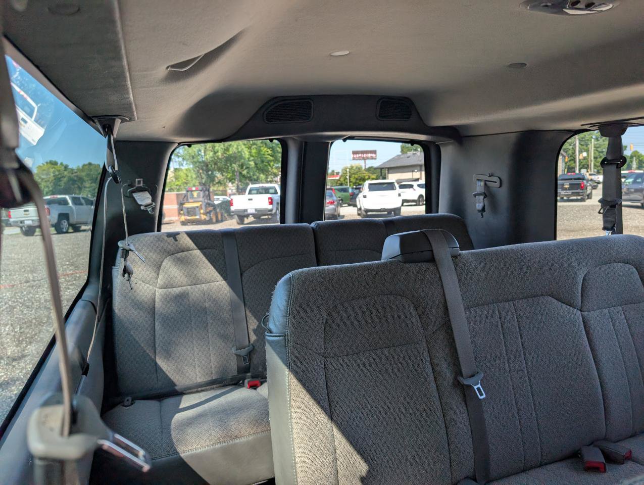 Used 2014 Chevrolet Express 3500 LT w/ LT Preferred Equipment Group RWD image 18
