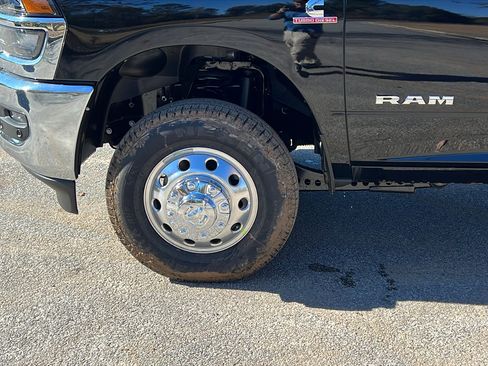 New 2026 RAM 3500 Big Horn image 12